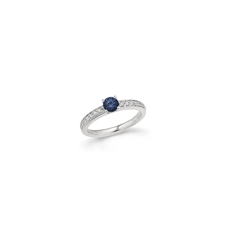 blå safir diamantring i 14 karat hvidguld 0,20 ct
