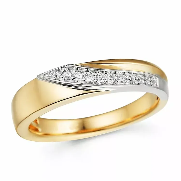 diamant ring i 14 karat guld.- og hvidguld 0,08 ct