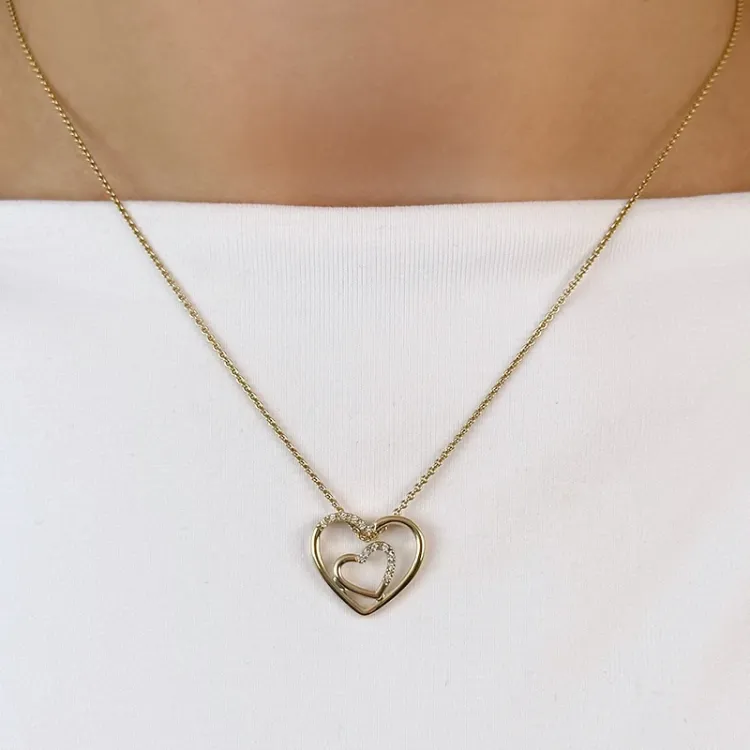 hjerte diamantvedhæng i 14 karat guld 0,05 ct