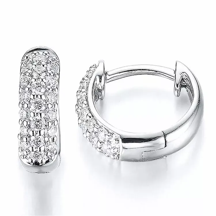 10 mm diamant creoler i 14 karat hvidguld med diamant