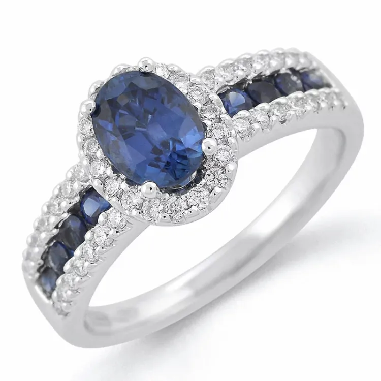 oval blå safir diamantring i 14 karat hvidguld 0,286 ct