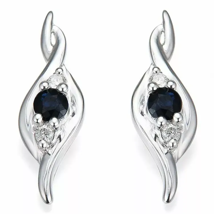 safir diamantøreringe i 14 karat hvidguld med diamant og safir