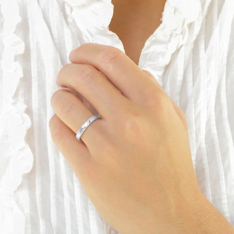 smal 3 mm vielsesring i 9 karat hvidguld
