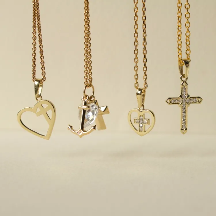 tro-håb-kærlighed hvid zirkon vedhæng i 9 karat guld - Amoré