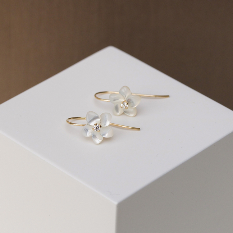 blomster øreringe i 9 karat guld med zirkon og perlemor - Gold Collection