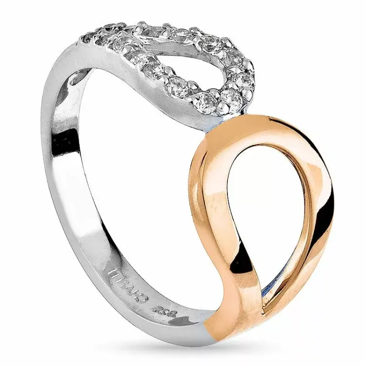 Enkel zirkon ring i sølv med forgyldt sølv