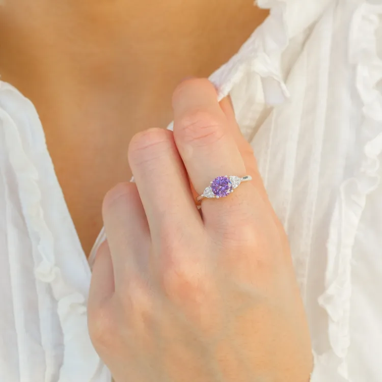 lilla zirkon ring i sølv