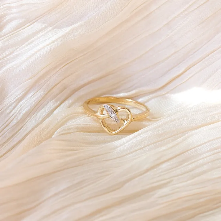 hjerte diamant ring i 9 karat guld 0,008 ct