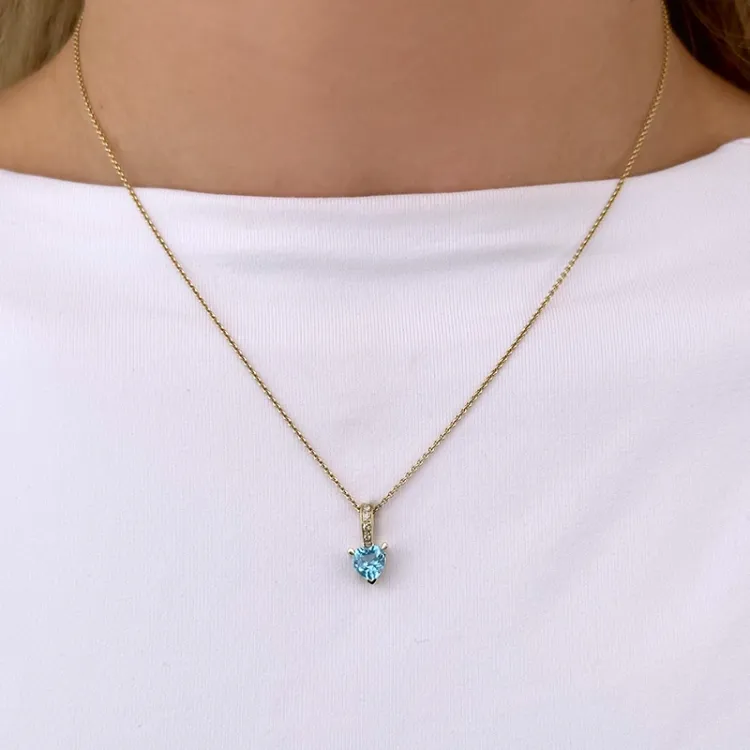 topas diamantvedhæng i 9 karat guld 0,03 ct 1,00 ct