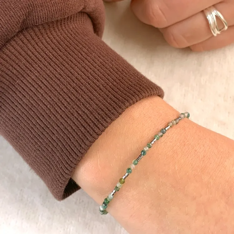 Elegant sten armbånd med agat og hematite.