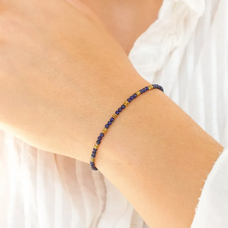 elegant mørkeblå armbånd med lapis og hematite - Loom Stones