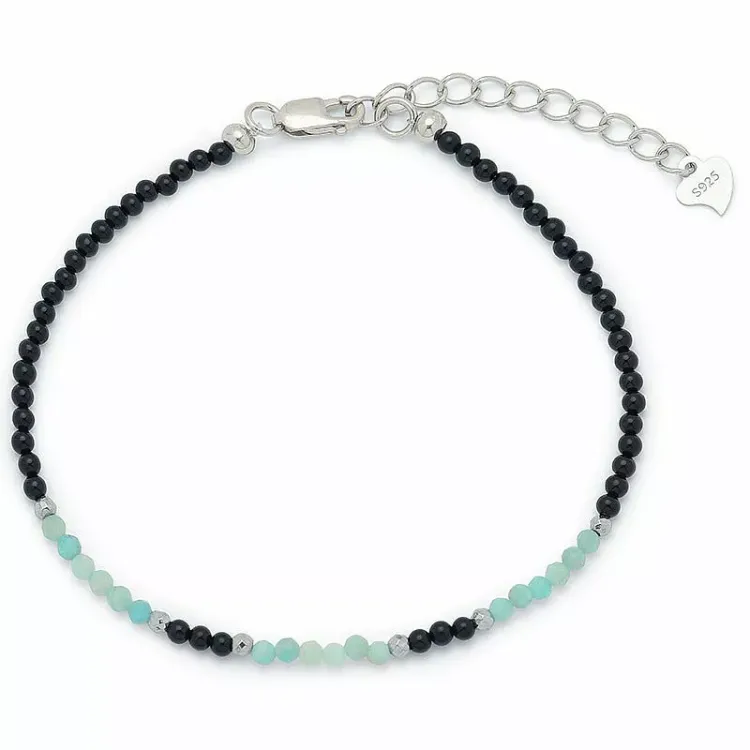 armbånd med onyks og amazonit og 6 hematite.