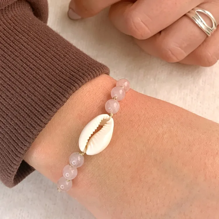 rosa kvarts muslinge armbånd i silke snor 17 cm plus 4 cm x 10 mm