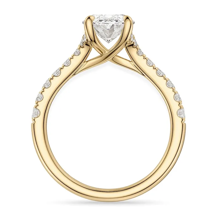 oval lab grown diamant ring i 14 karat guld 2,0 ct 0,29 ct