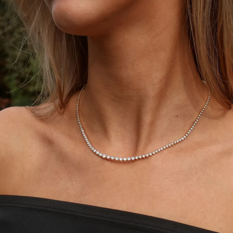 42 cm lab grown diamant halskæde i 14 karat guld 5,76 ct