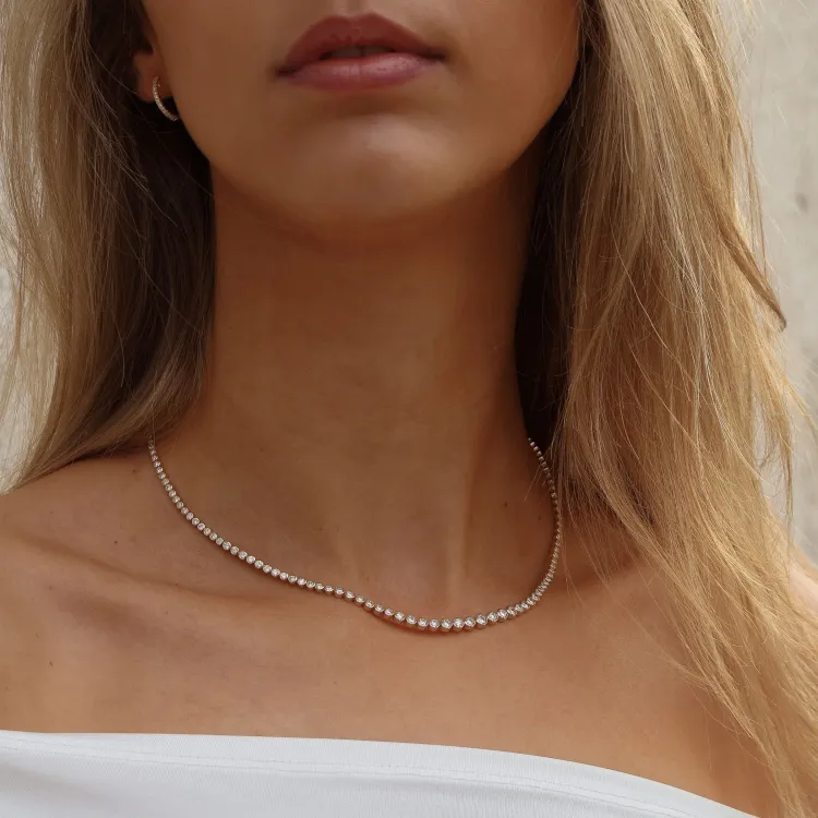 42 cm lab grown diamant halskæde i 14 karat guld 5,76 ct