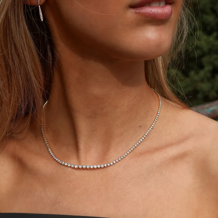 42 cm lab grown diamant halskæde i 14 karat guld 5,76 ct