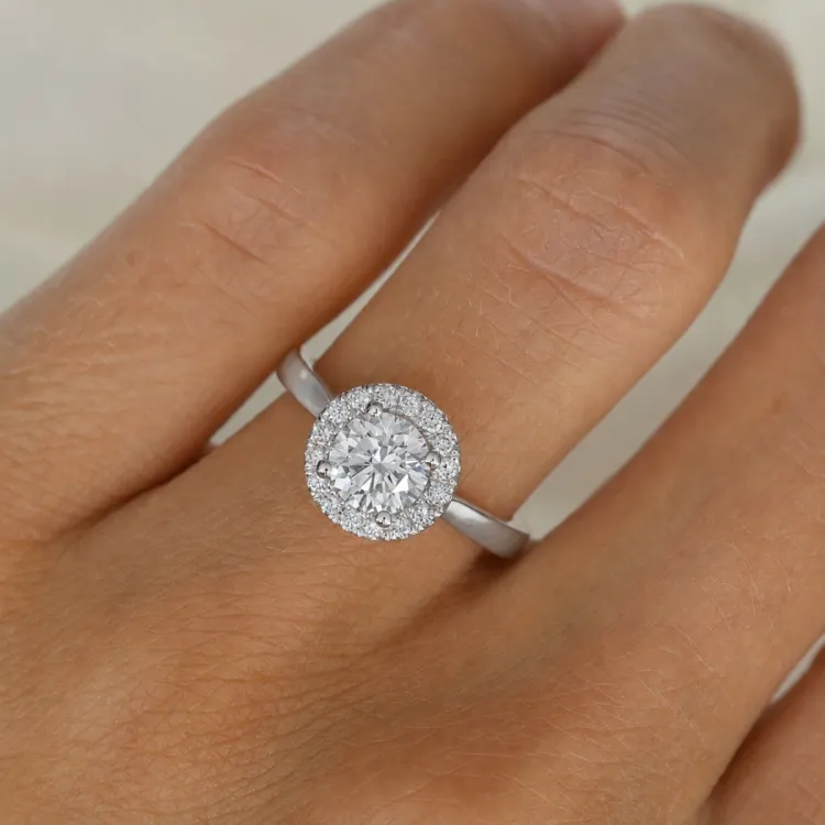 lab grown diamant ring i 14 karat hvidguld 1,0 ct 0,21 ct