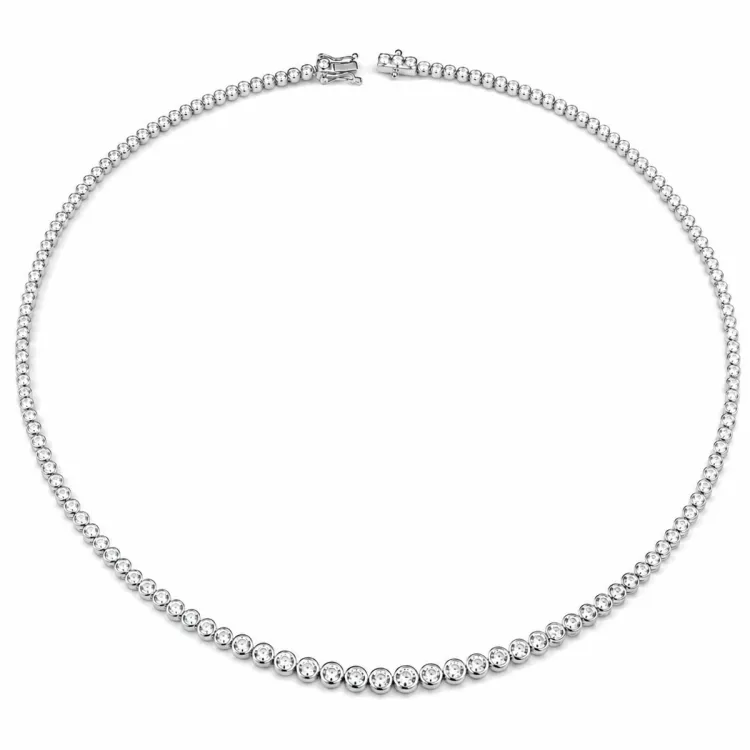 45 cm halskæde med vedhæng i 14 karat hvidguld 6,02 ct