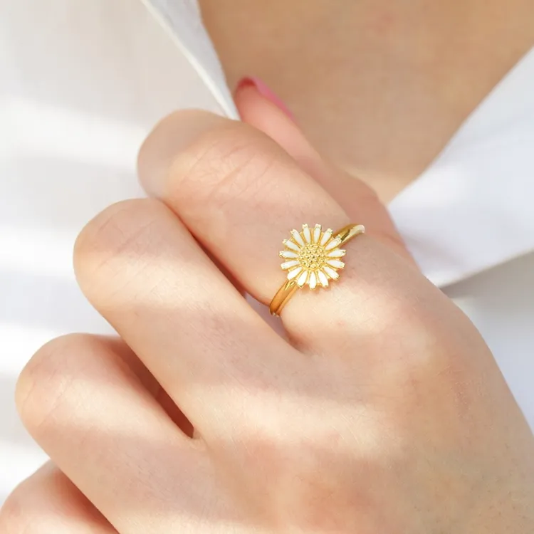 10 mm marguerit ring i forgyldt sølv