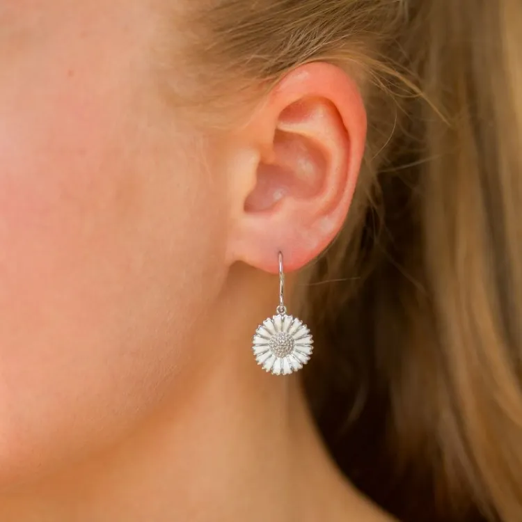 15 mm marguerit øreringe i rhodineret sølv - Marie