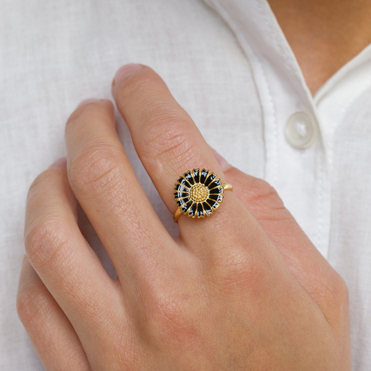 14 mm marguerit sort ring i forgyldt sølv - Marie