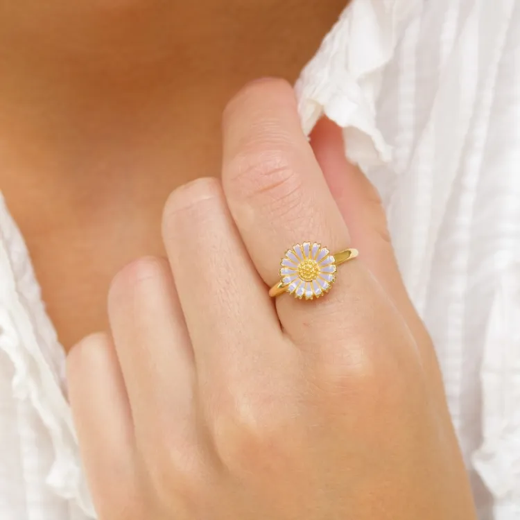 11 mm marguerit lilla ring i forgyldt sølv - Marie