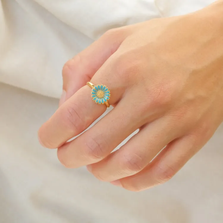 11 mm marguerit blå ring i forgyldt sølv - Marie