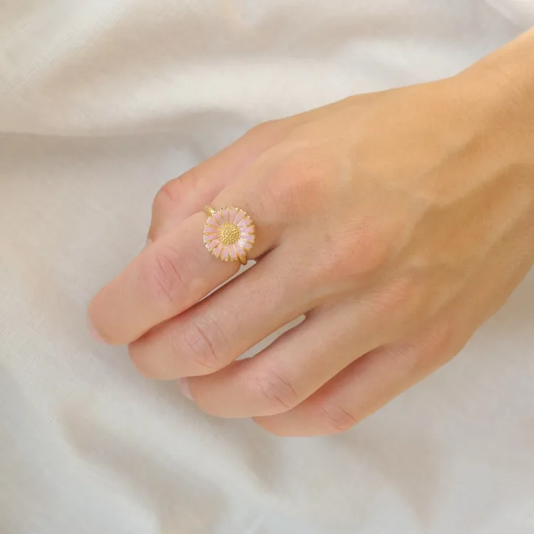 14 mm marguerit pink ring i forgyldt sølv - Marie
