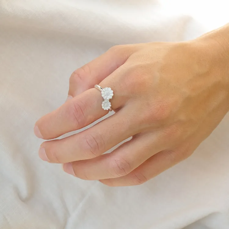 marguerit ring i sølv - Maggie