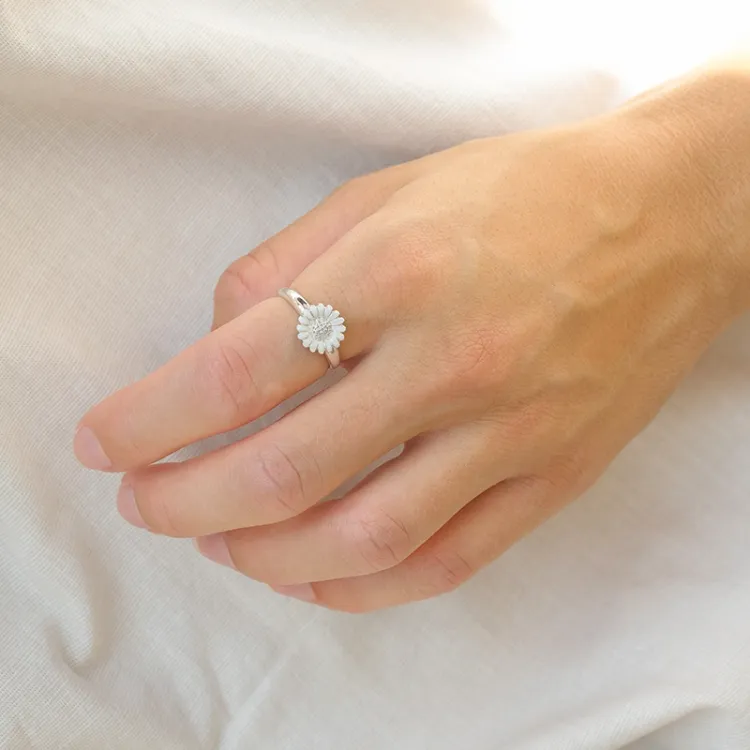 10 mm marguerit ring i sølv - Matilda