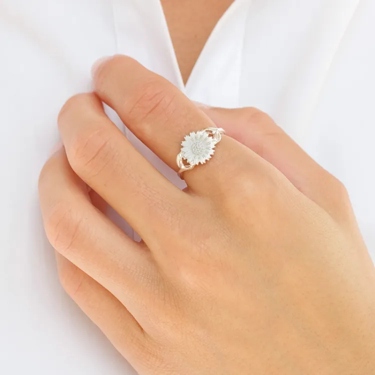 10 mm marguerit ring i sølv - Marie