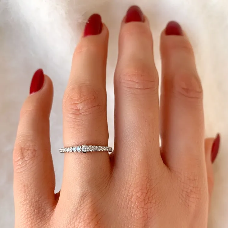 Diamant alliancering i 14 karat hvidguld 0,20 ct