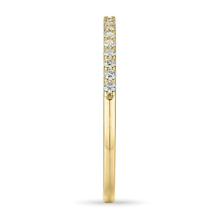 Smal diamant alliancering i 14 karat guld 0,15 ct