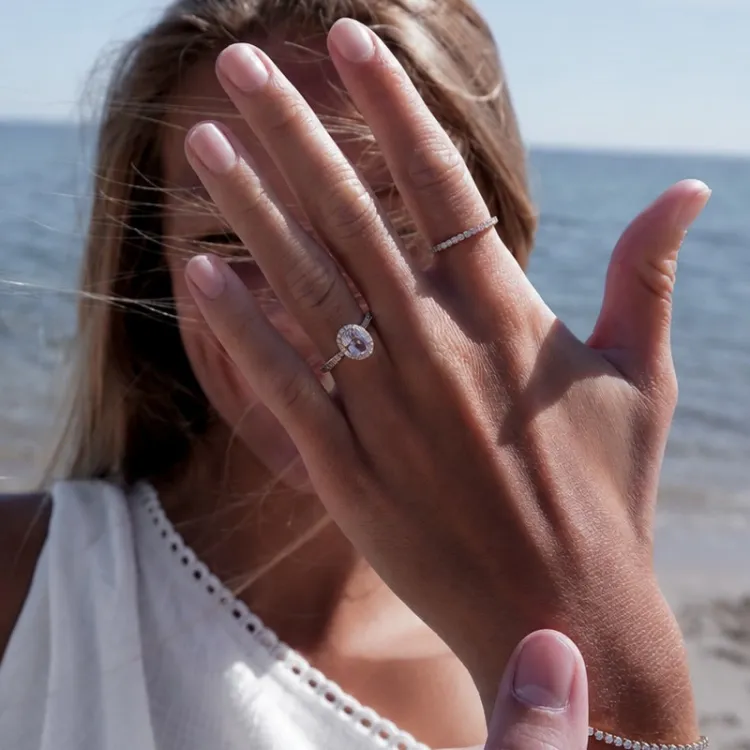Diamant alliancering i 14 karat guld 0,25 ct