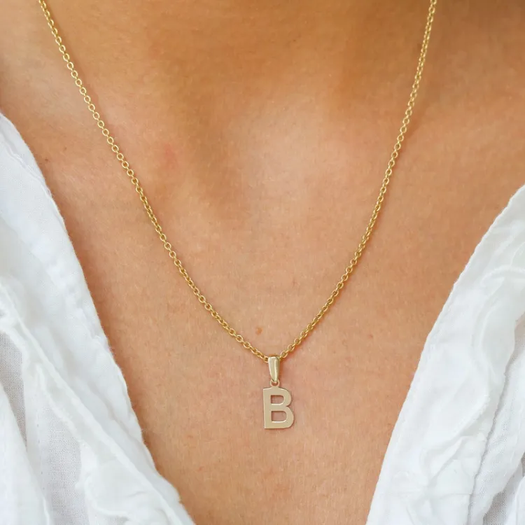 bogstav B vedhæng i 8 karat guld - My Letter
