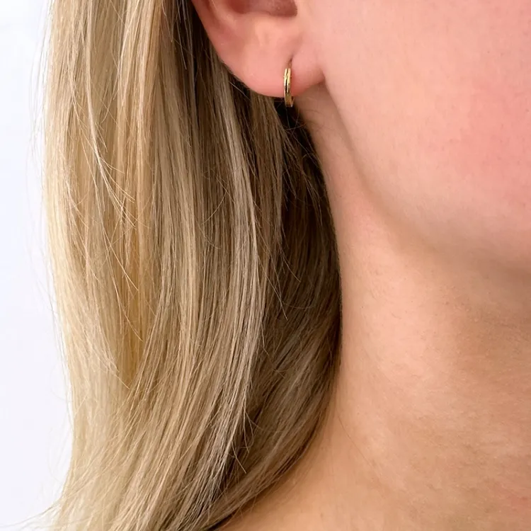 11 mm creoler i 8 karat guld - Gold Collection