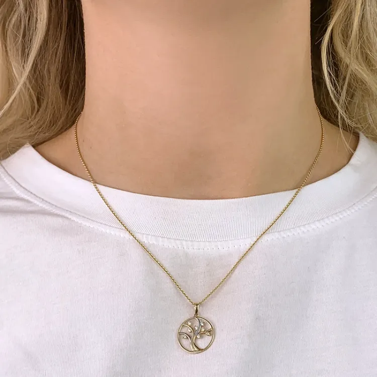 15 mm livets træ vedhæng i 9 karat guld med rhodium - Gold Collection