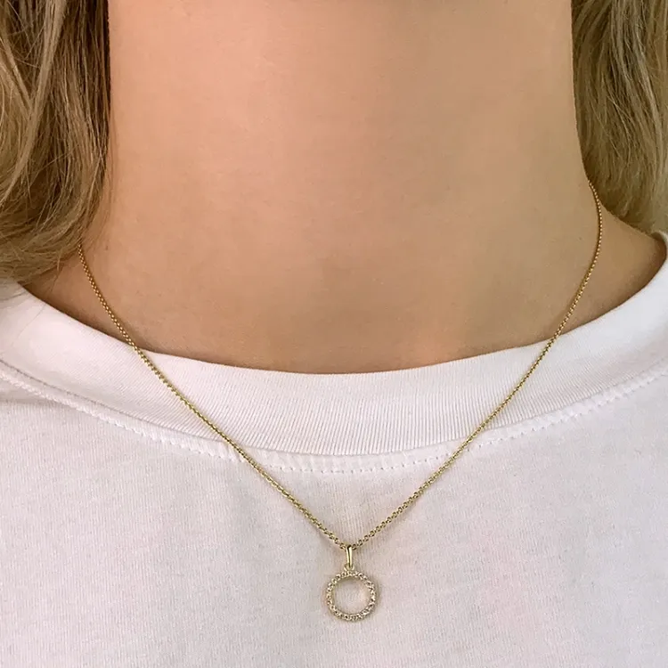 rundt zirkon vedhæng i 9 karat guld - Gold Collection
