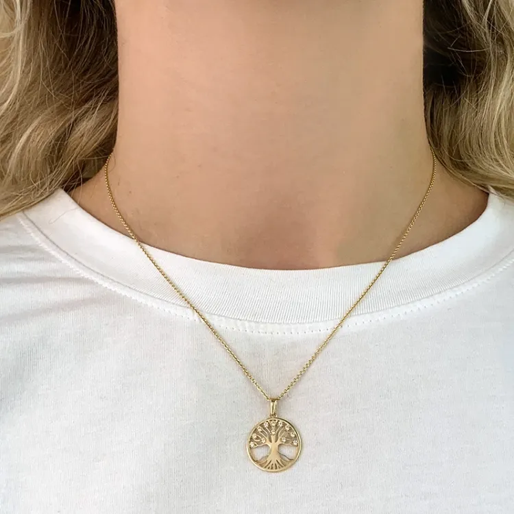 17 mm livets træ zirkon vedhæng i 8 karat guld - Gold Collection