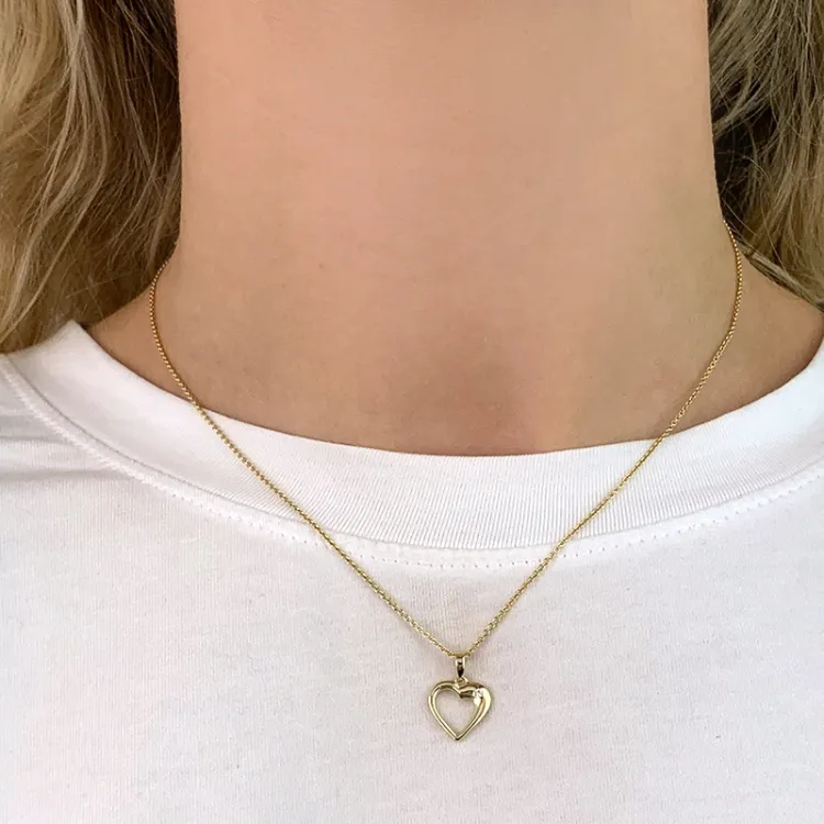 hjerte vedhæng i 8 karat guld