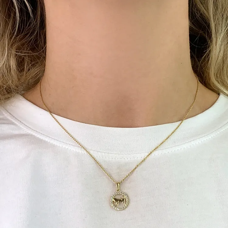 stjernetegn tyren zirkon vedhæng i 8 karat guld - Gold Collection