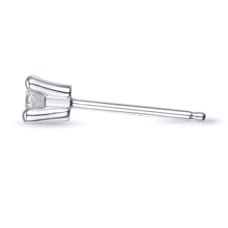 1 x 0,11 ct diamant solitaireørestik i 14 karat hvidguld med diamant
