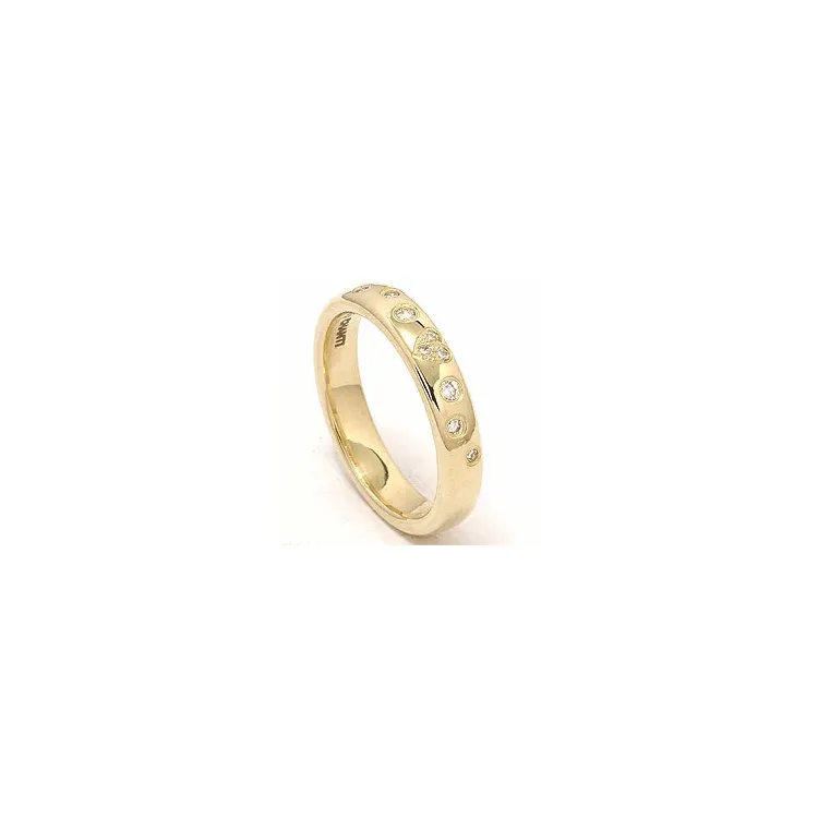 Hjerte vielsesring i 14 karat guld 0,13 ct