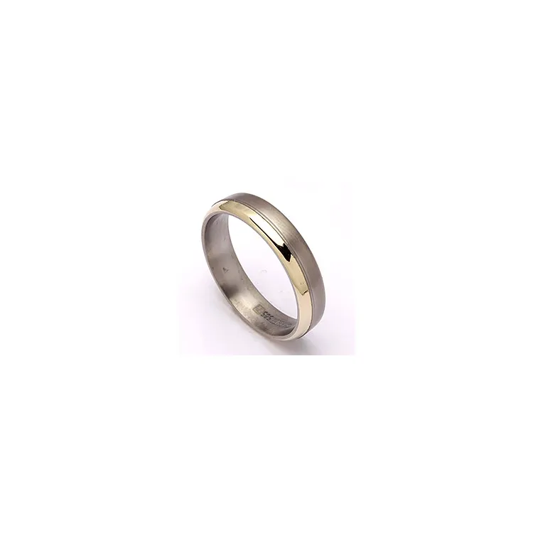 Vielsesring i titanium og alm. guld