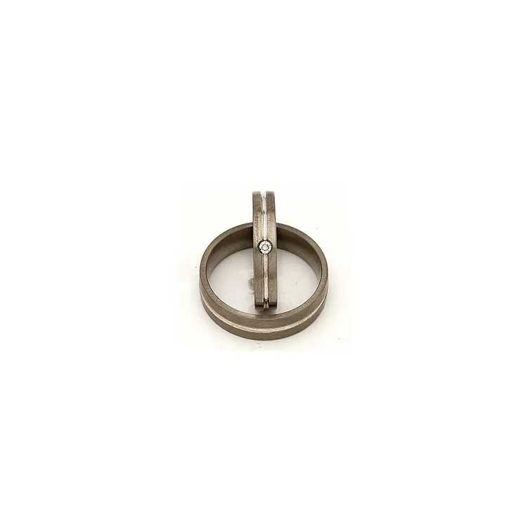 Vielsesringe i 14 karat titanium og hvidguld 0,040 ct