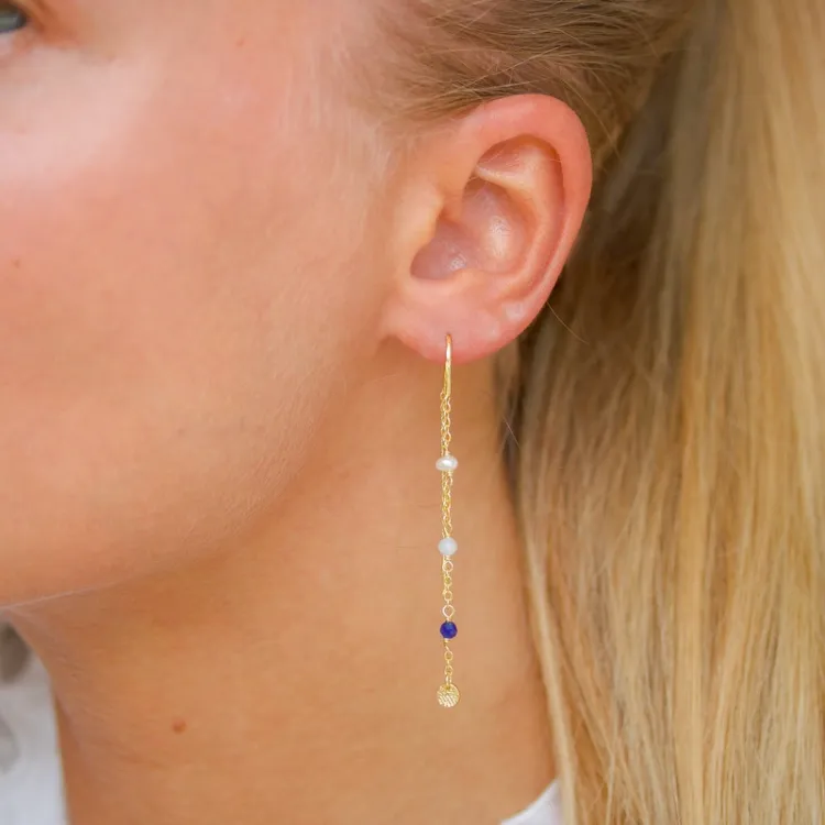 lange blå kæde øreringe i forgyldt sølv - Loom Stones