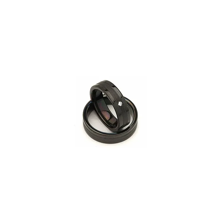 Vielsesringe i sort stål 0,025 ct