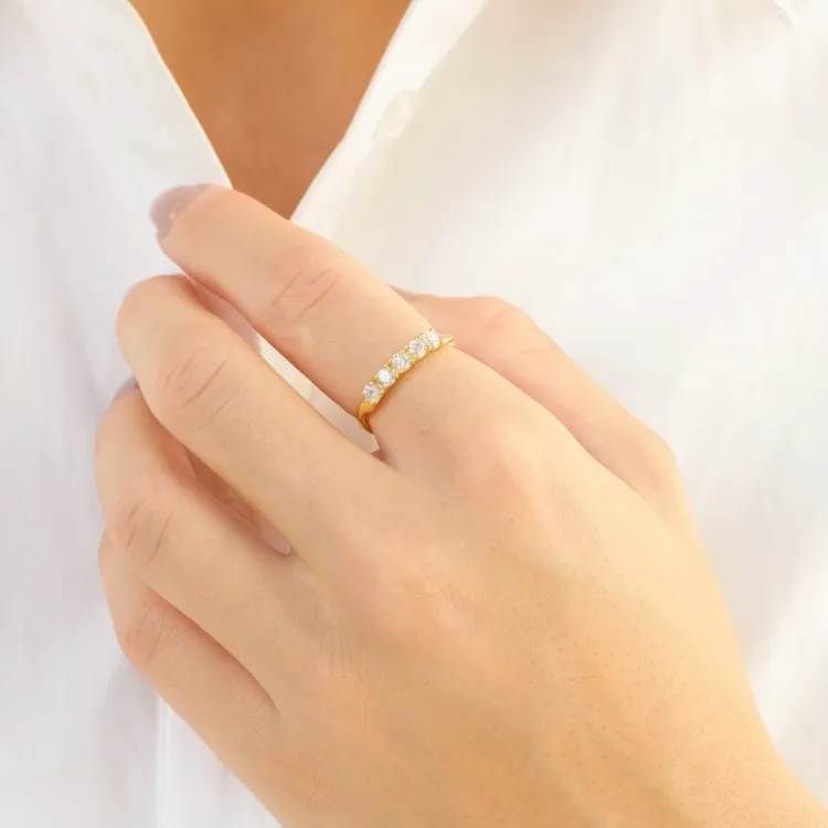 zirkon ring i forgyldt messing - Eliné