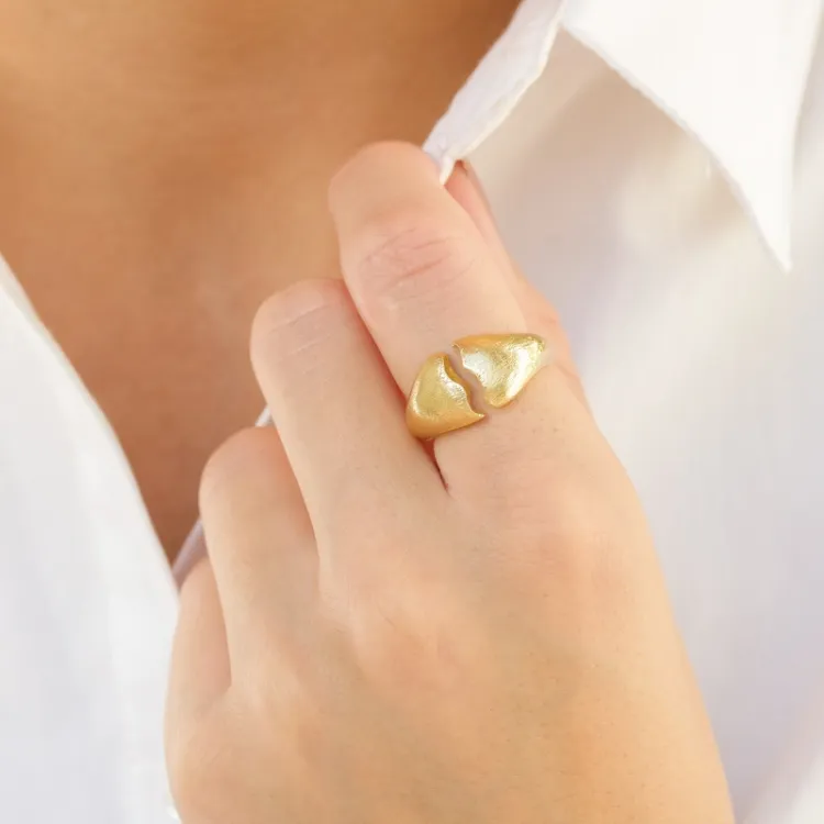 ring i forgyldt messing - Eliné
